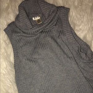 gray turtle neck tank top